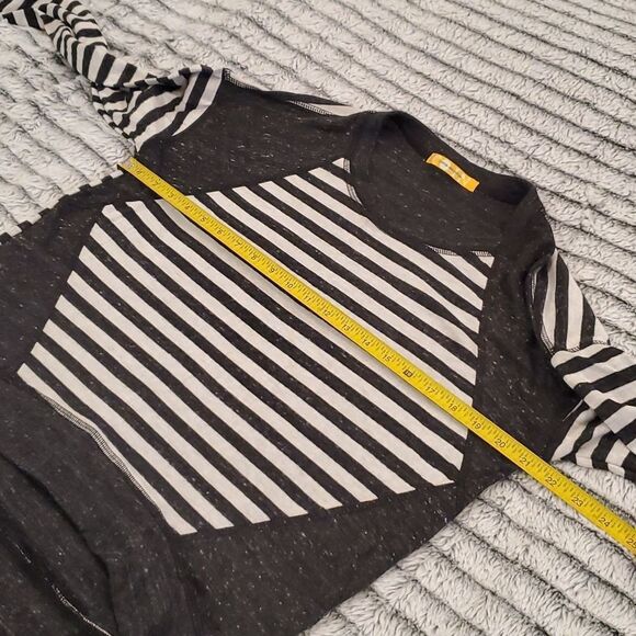 Gray striped high low Cotton Innovation sweatshirt size M - Picture 3 of 6